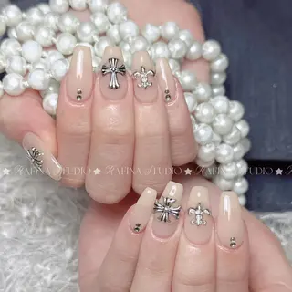 ネイル 玲央 YOYOのネイルデザイン