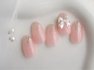 ネイル WHITE NAIL 宝塚所属・中田 未優のネイルデザイン
