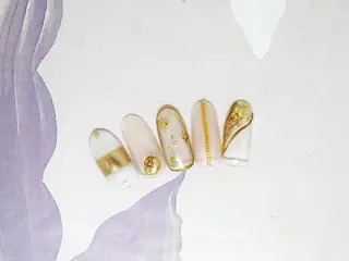 ネイル ティーエヌ 金山駅東口店のネイルデザイン