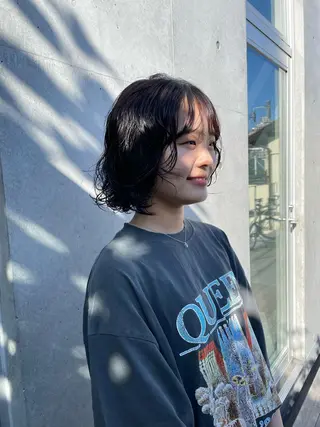 ミディアム パーマ 佐伯 和佳のヘアスタイル