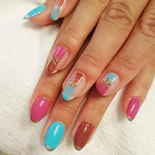 ネイル Fleur 【フルール】のネイルデザイン