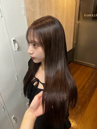 ロング カラー 岡野 綾のヘアスタイル