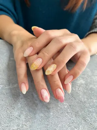 ネイル 黒沢 直子のネイルデザイン