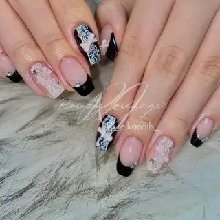 ネイル Roi〈ロワ〉 Reikaのネイルデザイン