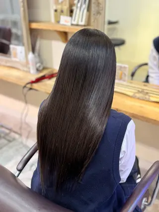 セミロング ハイトーン/ネイル /ミウ 🌺❤︎のネイルデザイン