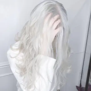 ミディアム カラー メンズ JuNブリーチに 縮毛矯正するプロのヘアスタイル