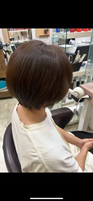 ショート カラー ウラン元町所属・坂爪 智哉のヘアスタイル