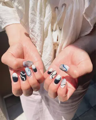 ネイル 甲府市徳行 🧸prunelleのネイルデザイン