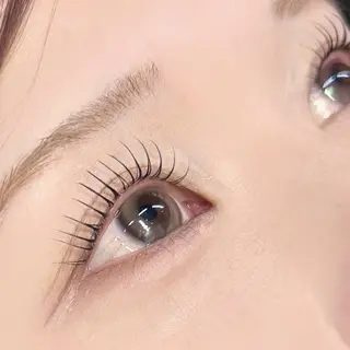 マツエク・マツパ 美眉/まつ毛 shuka🖤🏁の眉毛・アイブロウイメージ