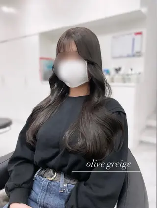 セミロング カラー ヘアアレンジ Ella所属・nana【艶髪】/ レイヤー/縮毛矯正のヘアスタイル