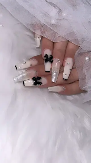 ネイル 高草木 桃香のネイルデザイン