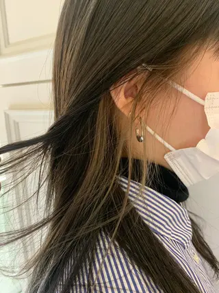 ロング 田中 未澪のヘアスタイル