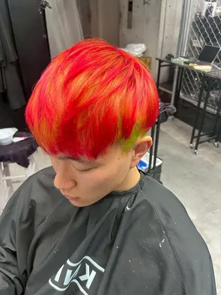 カラー ウルフカットデザイン カラー特化アールイーのヘアスタイル