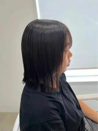 ミディアム un ジュリアのヘアスタイル