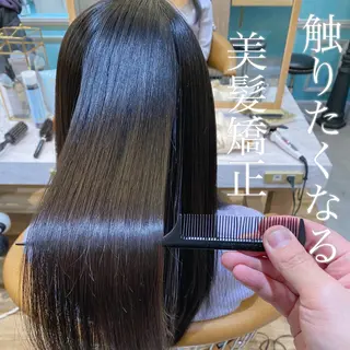 セミロング 山本翔一郎 韓国顔周りレイヤーのヘアスタイル