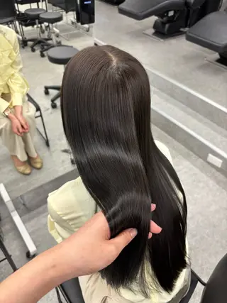 ロング カラー ヘアアレンジ ワインレッド🍒ラベ ンダーKiyokaのヘアスタイル