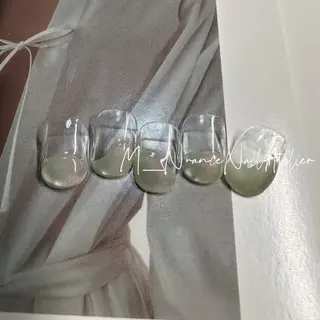 ネイル GO TODAY横浜Solace店所属・M___nail atelierのネイルデザイン