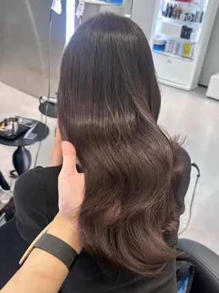 ロング カラー 透明感赤み消し レイヤー/髪質改善のヘアスタイル