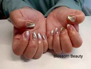 ネイル Blossom Beauty eriのネイルデザイン