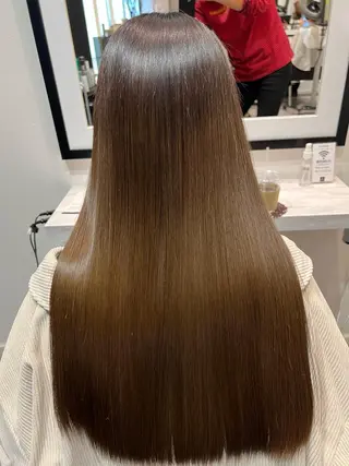 ロング 斎藤 悠人のヘアスタイル