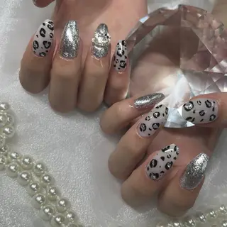 ネイル tener 🖤yua🖤のネイルデザイン