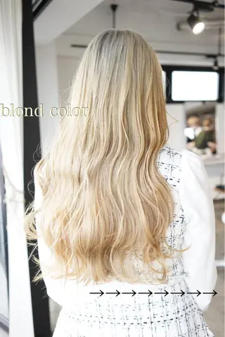 ロング カラー ハイトーン/レイヤー /ケアブリーチ石川治のヘアスタイル