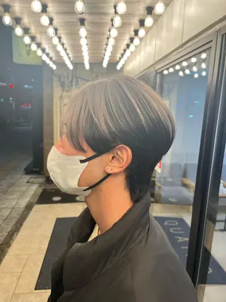 カラー 吉原葵/ハイトーン /インナーカラーのヘアスタイル
