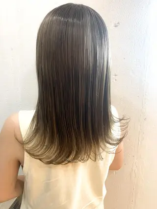 セミロング HAIR WORKS HELM所属・ショート✨ボブ✨代表 新田見美仁のヘアスタイル