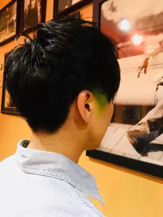 ショート カラー メンズ Drei.B.(ドライヴ)所属・ヨシダ アズサのヘアスタイル