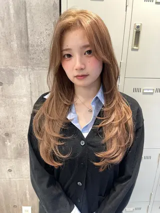 ロング カラー TENSHO ハイトーン 原宿のヘアスタイル