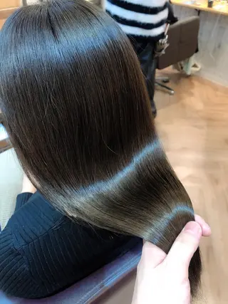 ロング 韓国🇰🇷レイヤー 映える顔周り🩷のヘアスタイル