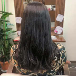 ロング カラー 山崎 絵莉香のヘアスタイル