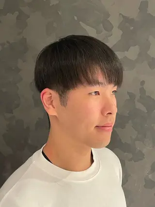 ミディアム 前谷 隆太のヘアスタイル