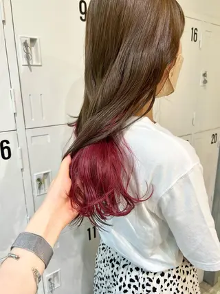 ロング 石井 菜々のヘアスタイル