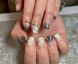 ネイル y' sのネイルデザイン