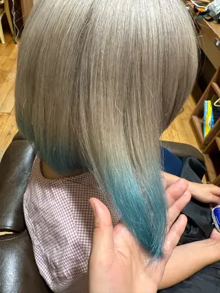 カラー 安藤 来桃のヘアスタイル