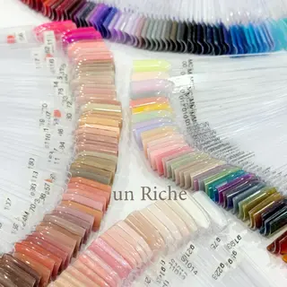 ネイル 深井 聖羅のネイルデザイン