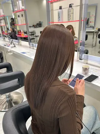ロング カラー 海外風ブリーチなし 🫒Rion🫒🩶のヘアスタイル