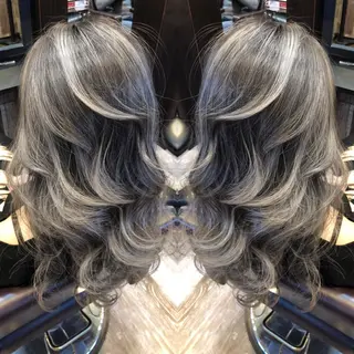 セミロング カラー KIRA スズキ タクヤ/店長のヘアスタイル