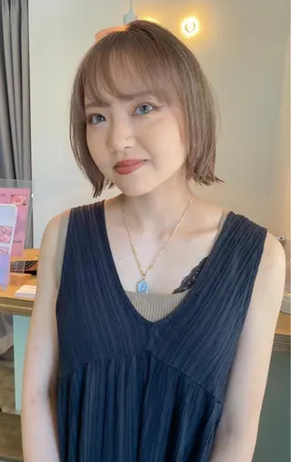 ショート カラー 板谷みさき /艶ボブ/藤沢美容室のヘアスタイル