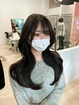 ロング カラー 顔周り似合わせ・巻け るレイヤー水谷航大のヘアスタイル