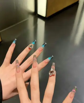 ネイル THE ONE栄店所属・Theone栄店 川原のネイルデザイン