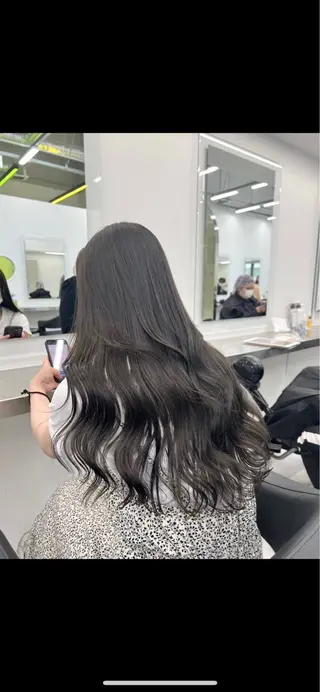 ロング カラー 上品・艶カラー 銀座/ユウナのヘアスタイル