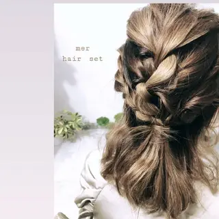 ミディアム ヘアアレンジ See by merのマツエク・マツパデザイン