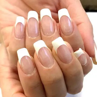 ショート 片倉 愛美のネイルデザイン