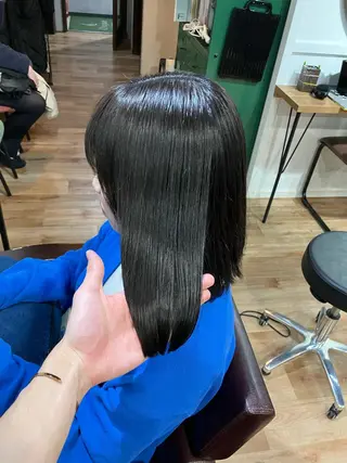 ミディアム カラー 🍀髪質改善、カラー TAICHI🍀のヘアスタイル