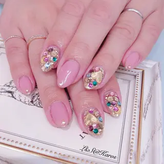 ネイル L&S@Karos所属・L&S@ Karosのネイルデザイン