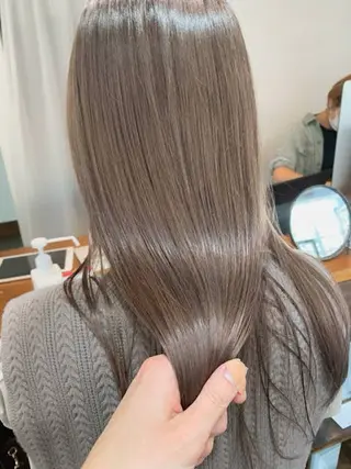 カラー LIERU所属・メンズナチュラル ／玉城柊平のヘアスタイル