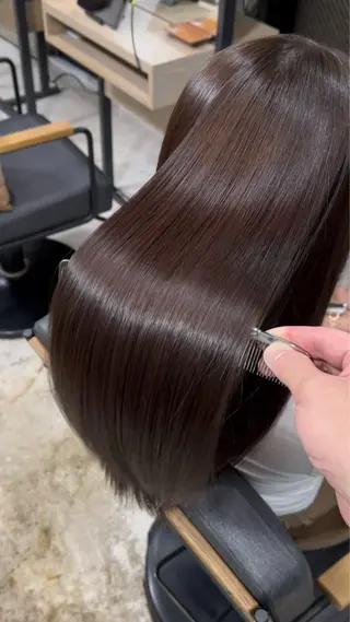 ロング 完全美髪特化pu-ro_omotesando所属・➴➷完全美髪特化➹➶ 黒山憂希のヘアスタイル