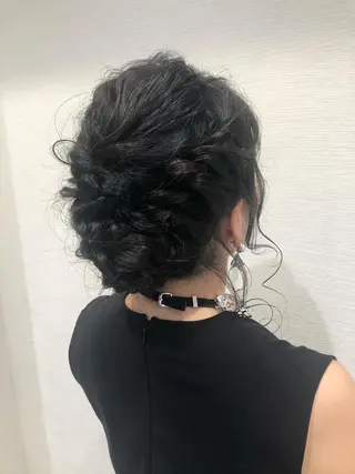 ロング ヘアアレンジ 赤阪 優奈のヘアスタイル